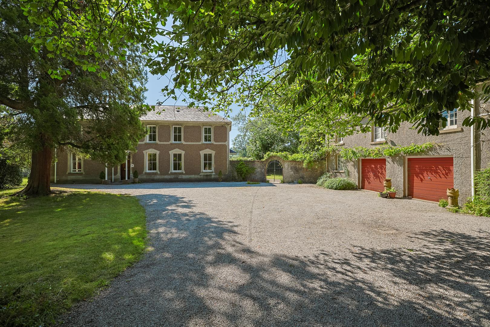 Avondale House, Llys Tawel, Ystradgynlais, Swansea, SA9 1BL